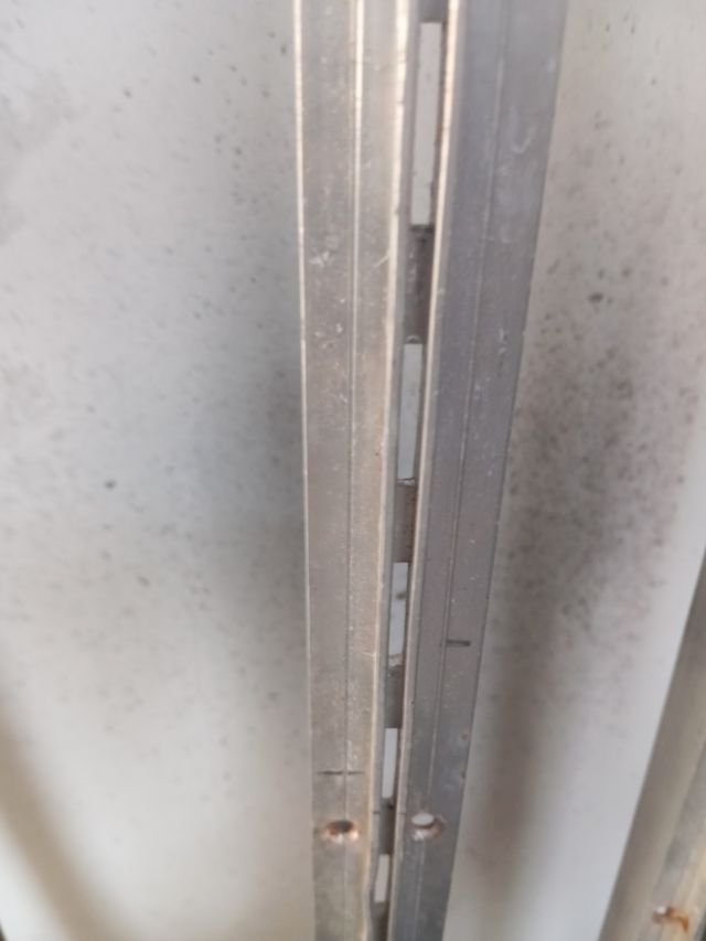 Cremalleras y cartelas