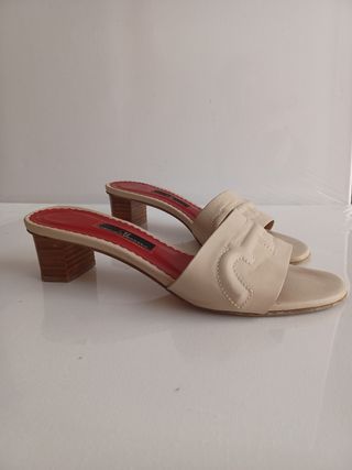 Sandalias CAROLINA HERRERA 