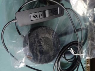 Auriculares con micrófono