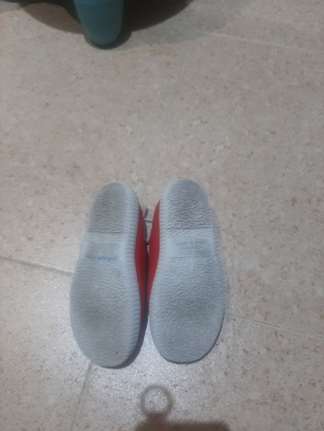 Zapatilla tipo Victoria