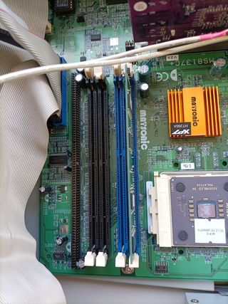 Placa base antigua matsonic