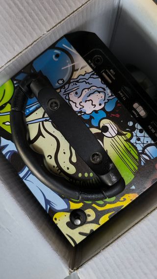 EQUIPO DE MÚSICA PORTÁTIL SAKKYO AP-M174 🎶