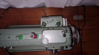 Máquina de coser Refrey cl-427