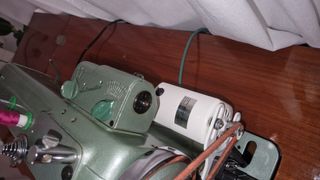 Máquina de coser Refrey cl-427