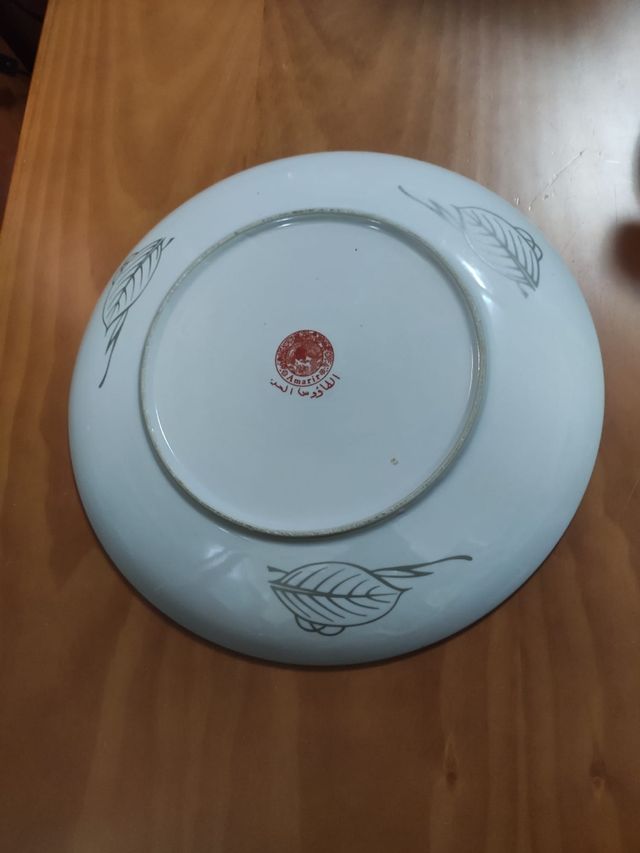 Plato muy grande cus cus.