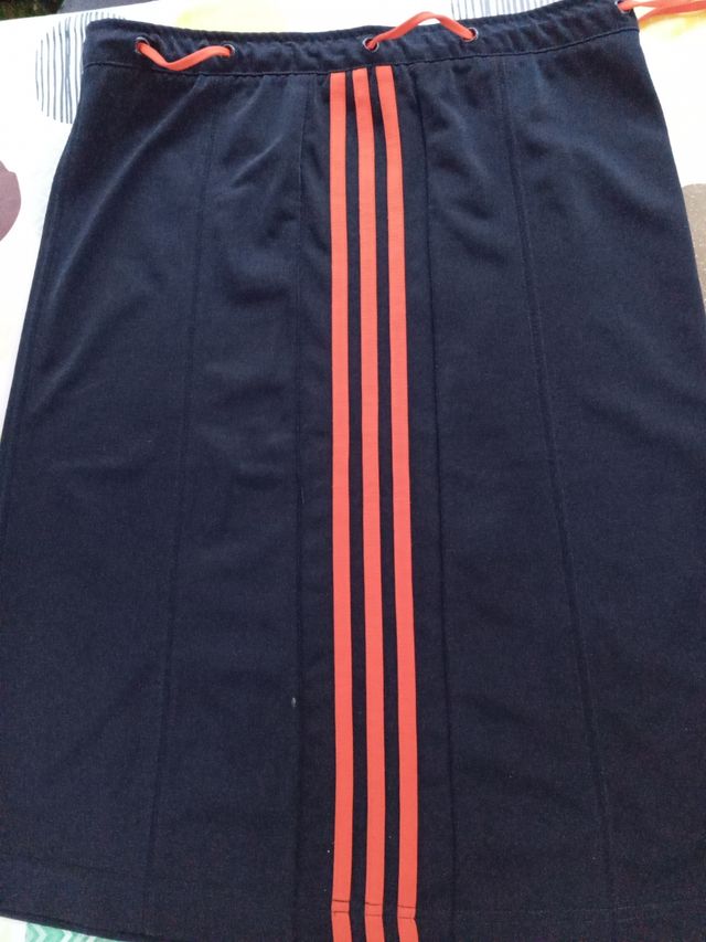Falda adidas