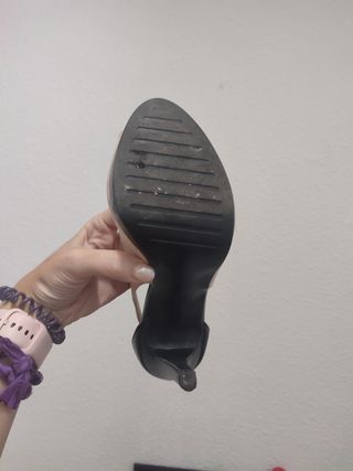 Zapatos tacón Zara 