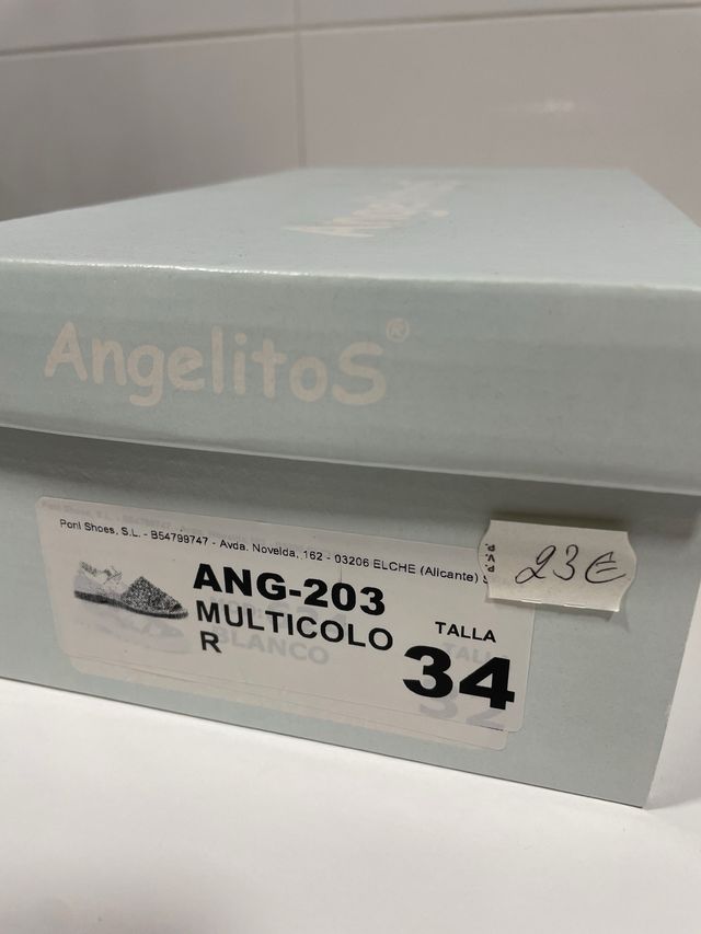 Menorquinas piel niña