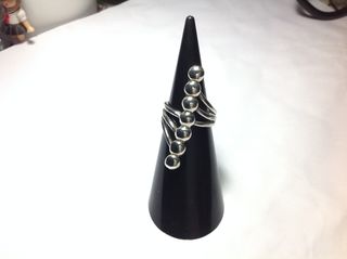 Anillo 18ES/8.5US PLATA DE LEY grande y alargado