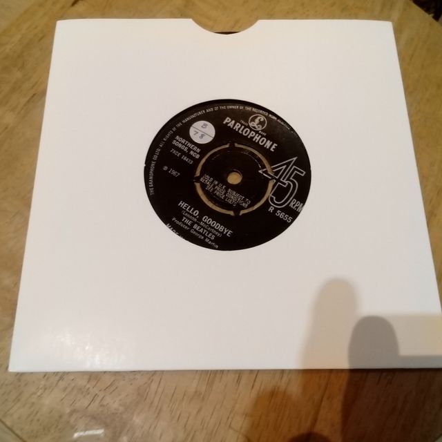 BEATLES I AM THE WALRUS 7" HELLO... 1967