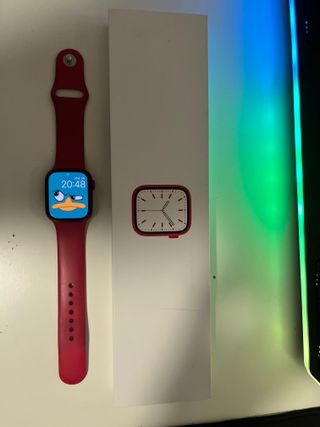 Apple Watch Series 7 + Cellular