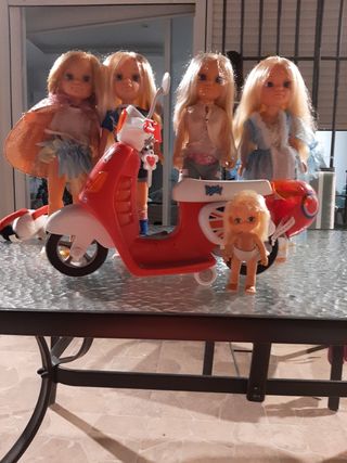 Muñecas Nancy
