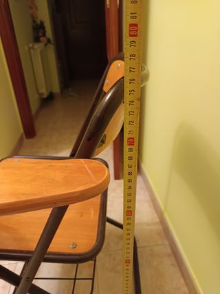 Silla de estudiante con brazo para zurdos