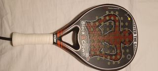 Black crown airplus