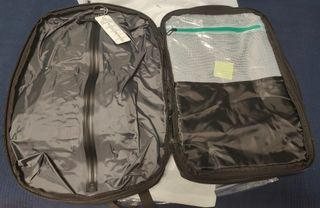 Mochila de viaje con compartimento al vacío 