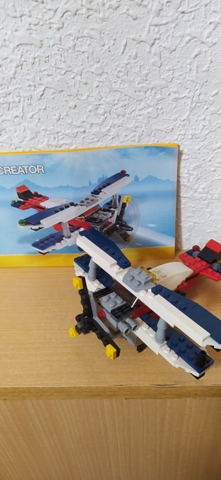 Avión de lego