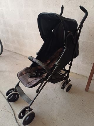 Silla de paseo o carrito para bebé o niño 