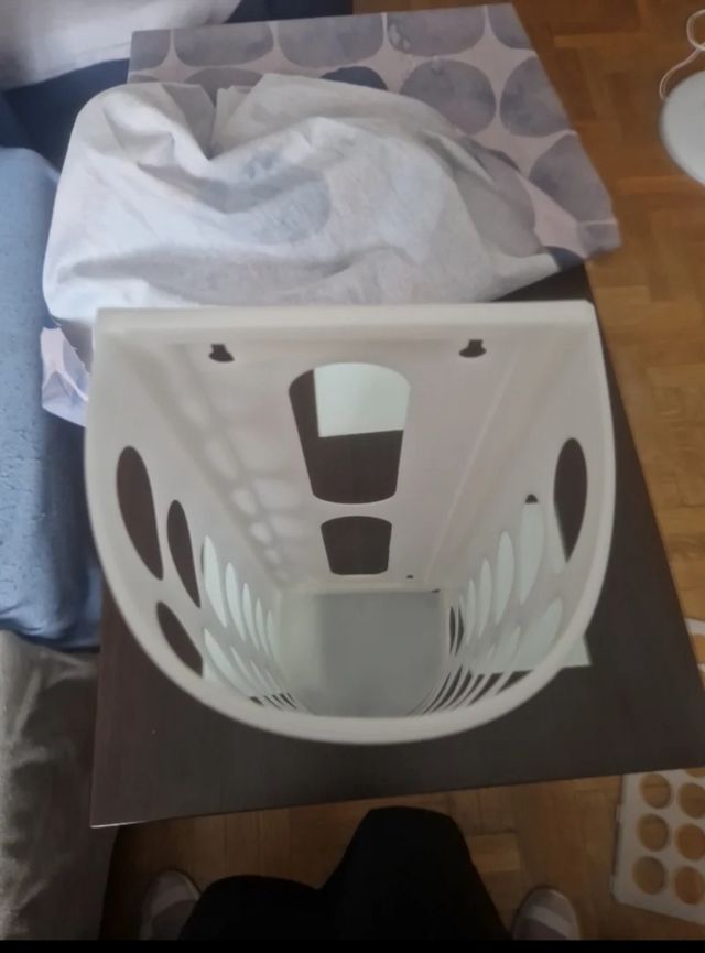 Organizador de bolsas + limpiador de migas