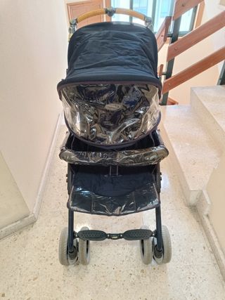 Carrito y sillas para bebé