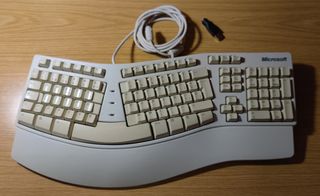 Teclado ergonómico Microsoft