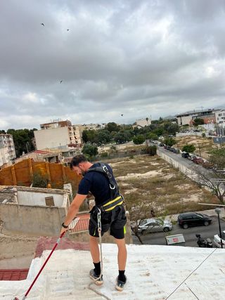 Construcciónes y tejados ..