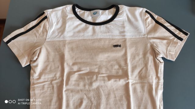 Due Maglie ARENA Donna - Taglia S