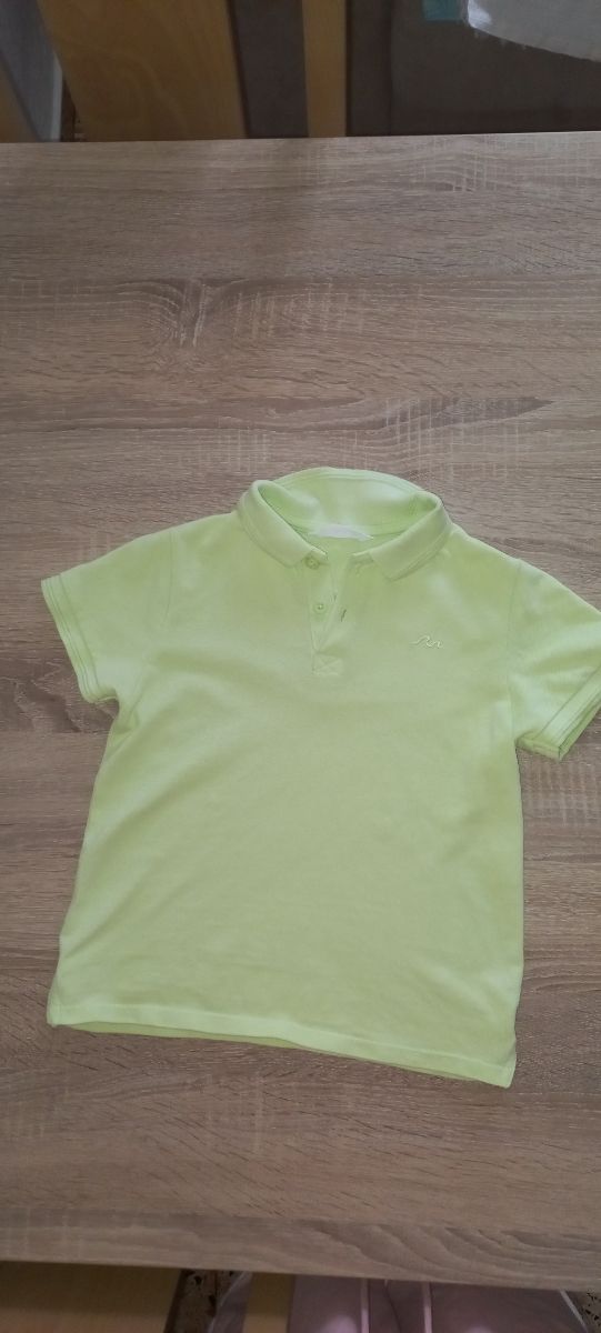 Polo niño marca Mango