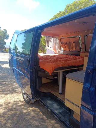 Volkswagen Transporter 2003