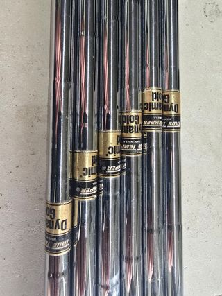 Varetas de golfe Dynamic Gold