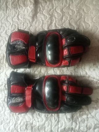 Guantes de moto rojos y negro talla M