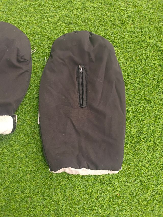 Manoplas polares carro