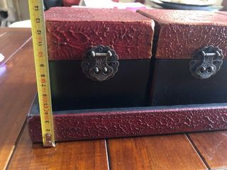 Cassapanche cinesi in legno laccato