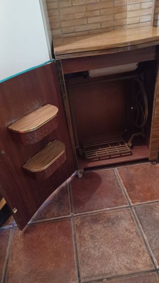 Maquina de coser Singer