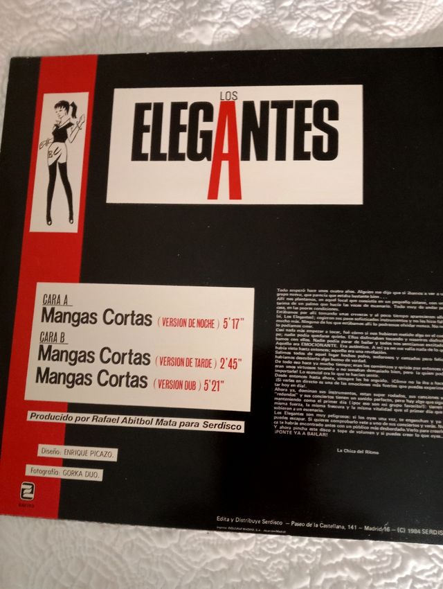 2 Vinilos de Los Elegantes: primer LP y maxi 45rpm