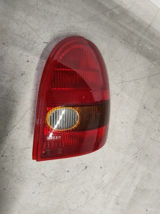 ✅PILOTO TRASERO DERECHO OPEL CORSA '93