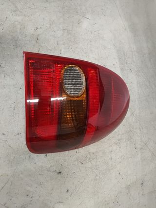 ✅PILOTO TRASERO DERECHO OPEL CORSA '93