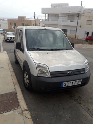 se vende o se canbia por bofbaguen golf 4 golf 5. 