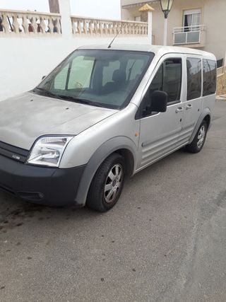 se vende o se canbia por bofbaguen golf 4 golf 5. 