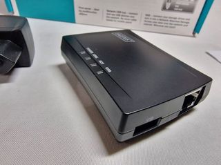 DIGITUS Fast Ethernet Usb - Servidor de red
