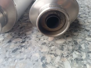 Escapes Ducati Monster 620