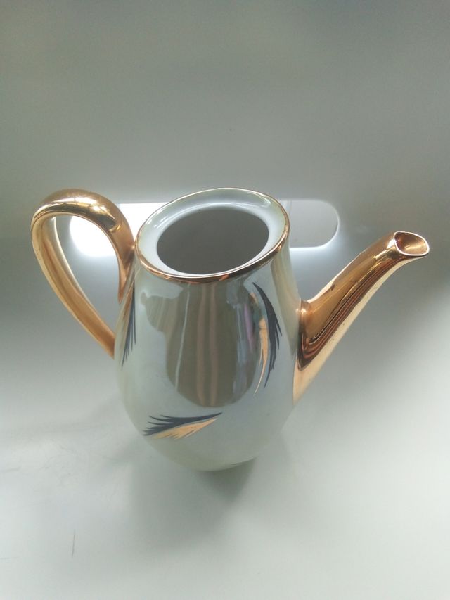 JARRA DE PORCELANA ANTIGA Vaso para bule de cerâmica