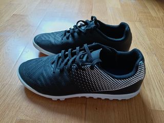 Botas fútbol Kipsta negro