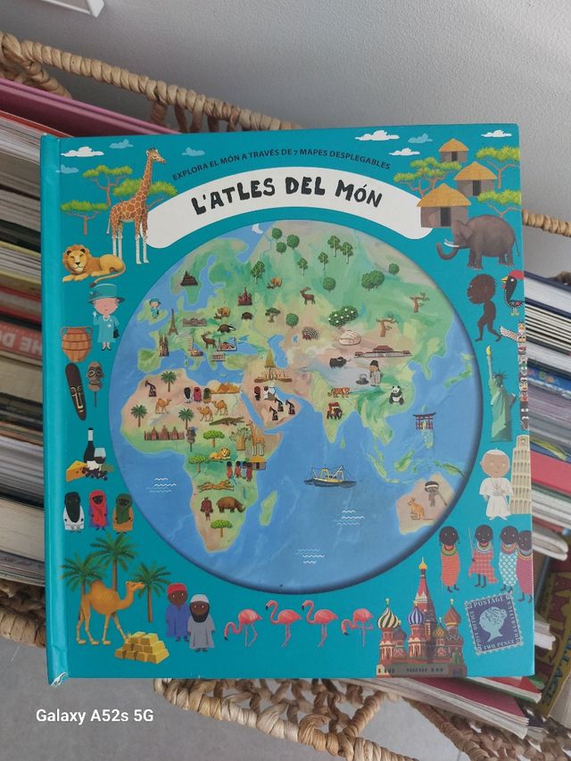 Llibre "L'Atles del món"