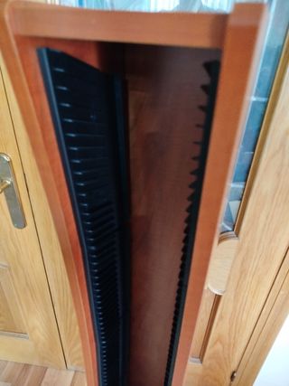 Mueble porta cd grande