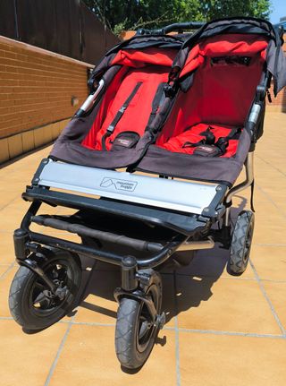 Carrito gemelar Mountain Buggy