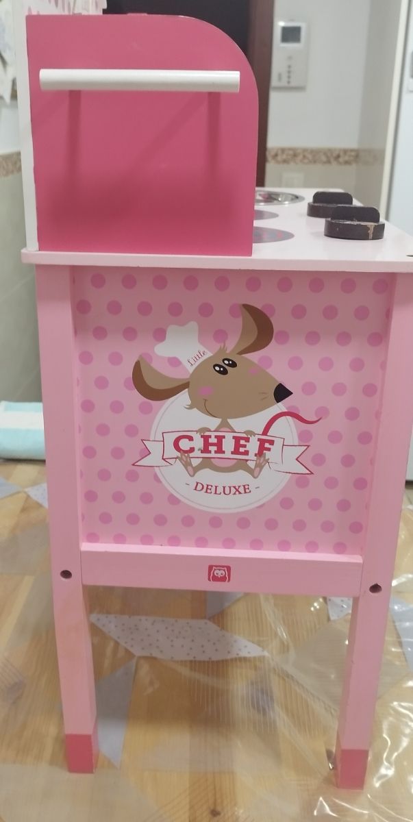 Cocinita madera juguete