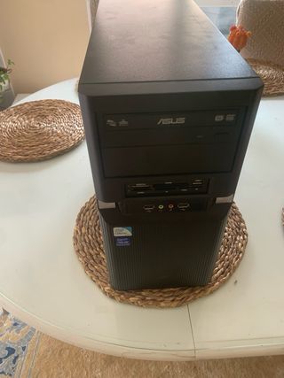 1 pc Asus y Compaq