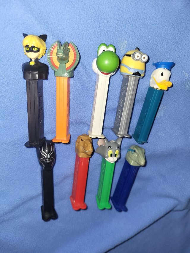 Lote 9 dispensadores pez