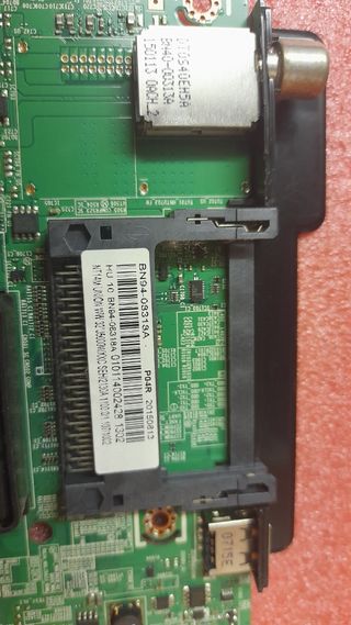 Tv samsung UE32J5200AW