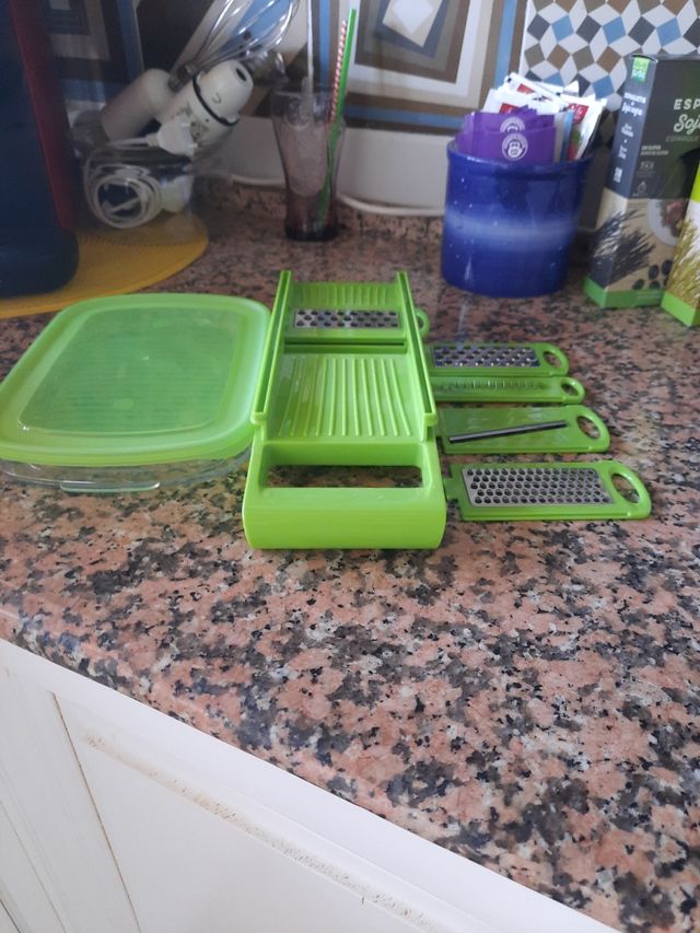 Mandolina + tuper + 5 acoples